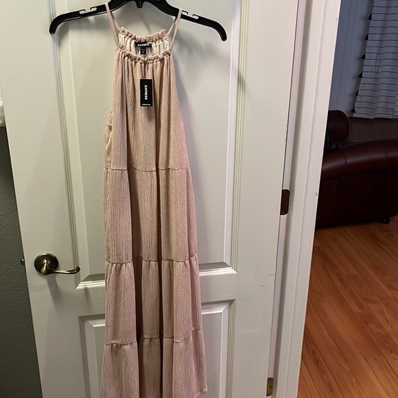 Express medium dress blush pink midi length tiered dress.NWTs - Picture 7 of 11